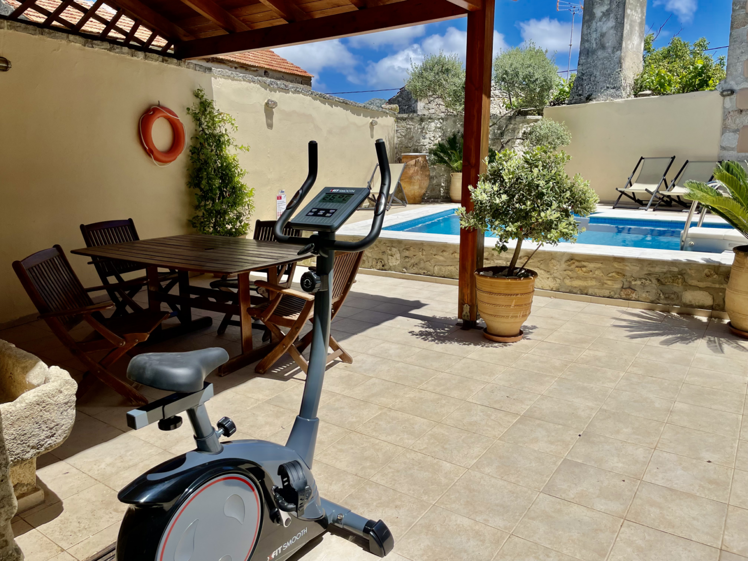 villa galliaki front porch gym